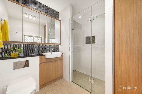 Property photo of 84 Adam Street Wynnum QLD 4178