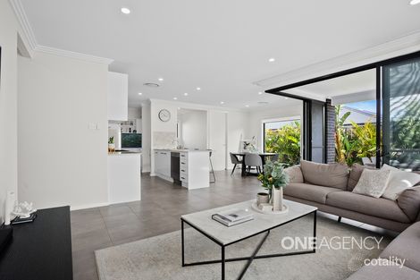 19 Wildflower Cres, Calderwood, NSW 2527