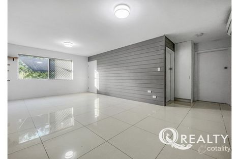 Property photo of 1/15 Barter Avenue Holland Park QLD 4121