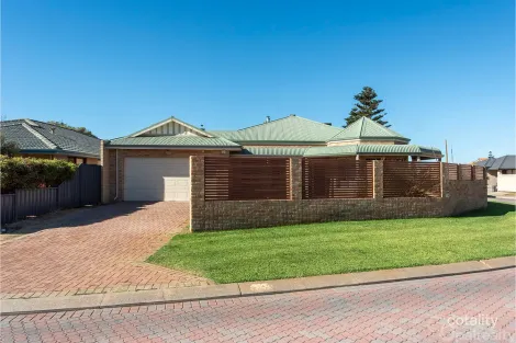 143 Secret Harbour Bvd, Secret Harbour, WA 6173