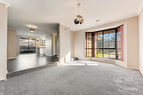 Property photo of 16 Ironbark Court Meadow Heights VIC 3048