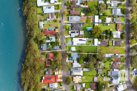 Property photo of 145 Buff Point Avenue Buff Point NSW 2262
