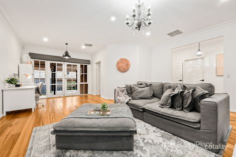 Property photo of 10 Goodlet Place Eltham VIC 3095