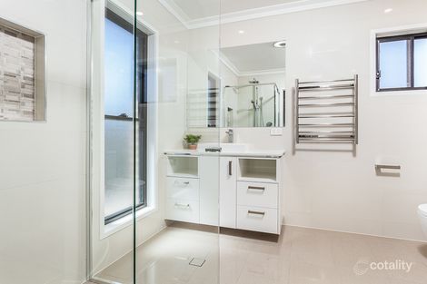 Property photo of 8 Splendid Drive Bridgeman Downs QLD 4035