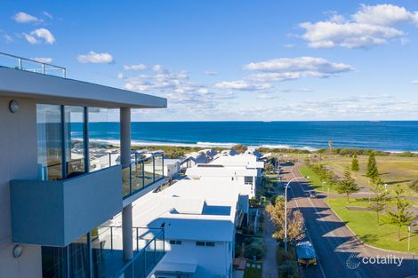 Property photo of 401/1 Mawson Close Caves Beach NSW 2281