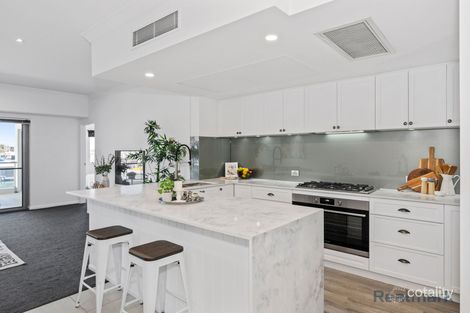 Property photo of 13/1 Breakwater Parade Mandurah WA 6210