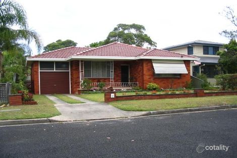 6 Daffodil Dr, Woy Woy, NSW 2256