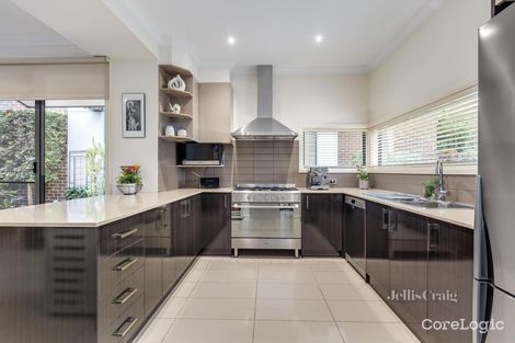 Property photo of 3/24 Adrienne Crescent Mount Waverley VIC 3149