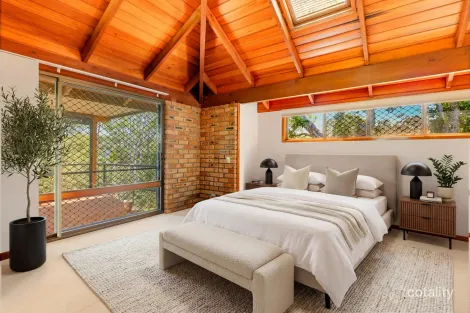 Property photo of 53 Meiers Road Indooroopilly QLD 4068