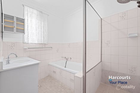 Property photo of 202 Hyatts Road Plumpton NSW 2761