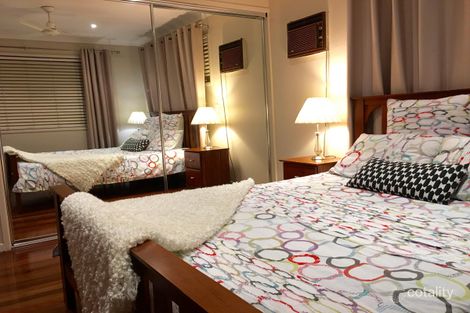 Room2/8 Naples St, Wishart, QLD 4122