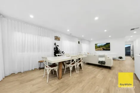 Property photo of 42 Bayview Circuit Mernda VIC 3754