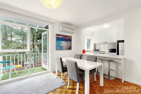 Property photo of 2/2 Bendigo Avenue Elwood VIC 3184
