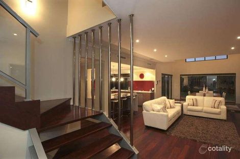 Property photo of 6 Honeymyrtle Turn Stirling WA 6021