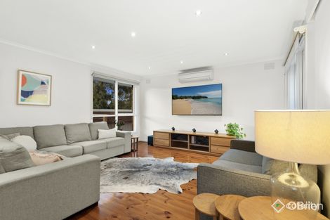 Property photo of 29 Sydney Parkinson Avenue Endeavour Hills VIC 3802