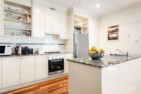 Property photo of 2/283 Glen Eira Road Caulfield North VIC 3161