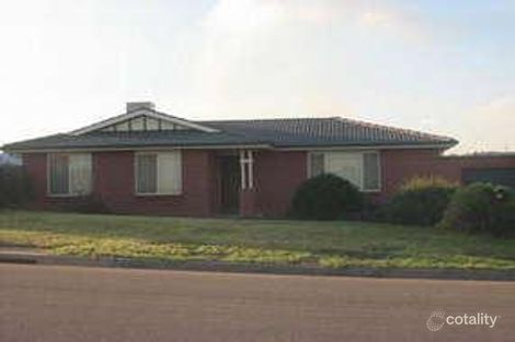 Property photo of 38 Avocet Drive Estella NSW 2650