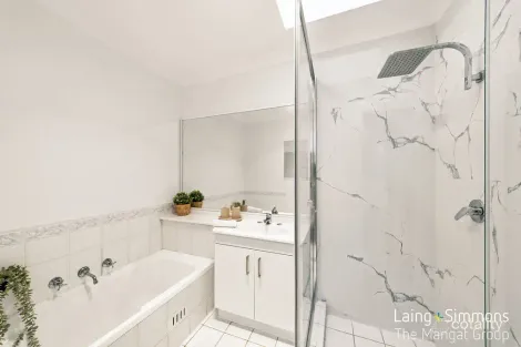 Property photo of 5 Curt Place Quakers Hill NSW 2763