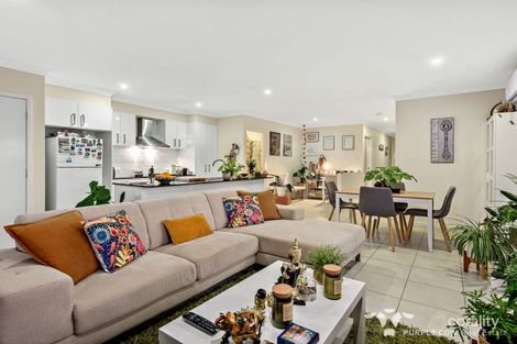 24 Folkes Cl, Bellbird Park, QLD 4300