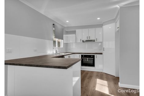 Property photo of 52 Kolora Crescent Ferny Hills QLD 4055