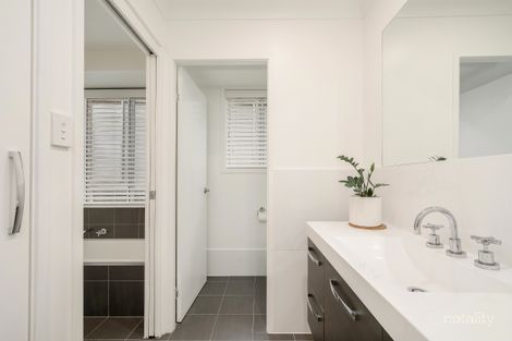 Property photo of 16 Cambourn Drive Lisarow NSW 2250