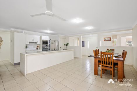 Property photo of 30 Goldfinch Court Greenbank QLD 4124