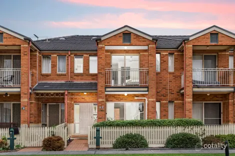 Property photo of 39 Amberlea Circuit Taylors Hill VIC 3037