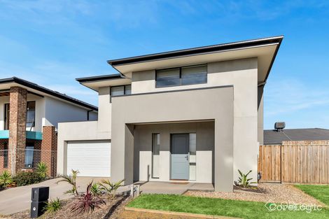 Property photo of 4 Aylesbury Terrace Werribee VIC 3030