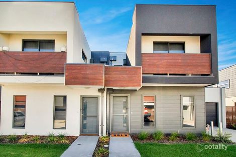 Property photo of 12 Sable Circuit Officer VIC 3809
