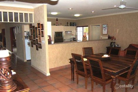 Property photo of 42 Crescent Avenue Hope Island QLD 4212