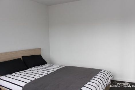 Property photo of 1/80 Chapel Street St Kilda VIC 3182
