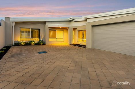 Property photo of 22 Klem Avenue Salter Point WA 6152