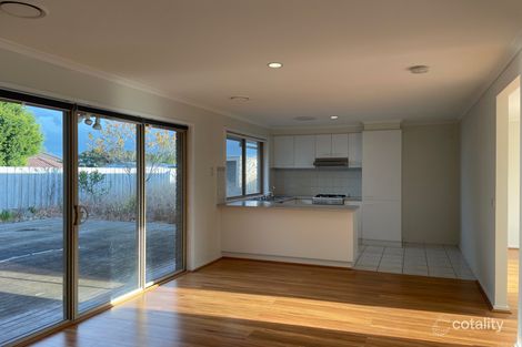 Property photo of 4 Cirrus Close Hampton Park VIC 3976