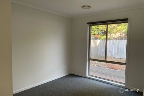 Property photo of 4 Cirrus Close Hampton Park VIC 3976