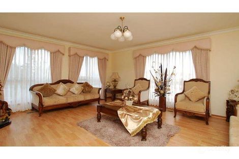 Property photo of 12 Bullrush Court Meadow Heights VIC 3048