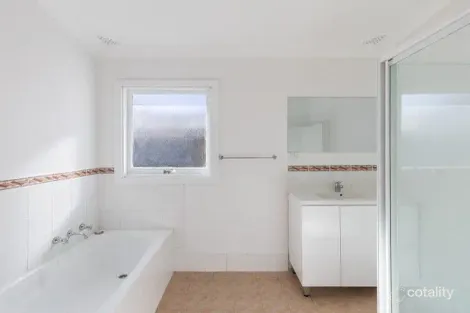 Property photo of 100 Aloha Drive Chittaway Bay NSW 2261