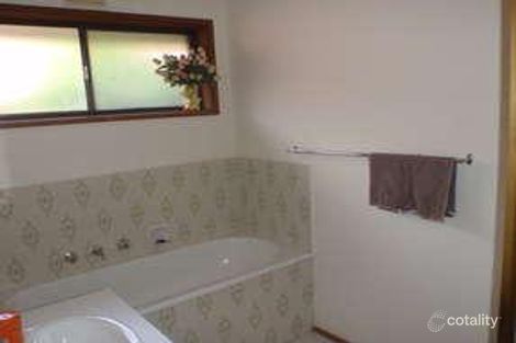 Property photo of 7 Cavell Close St Albans VIC 3021