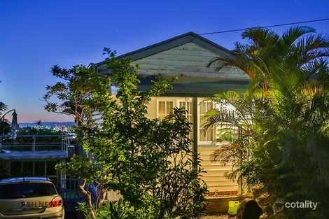 Property photo of 16 Bede Street Balmoral QLD 4171