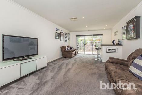 Property photo of 52 Pethajohn Parade Grovedale VIC 3216