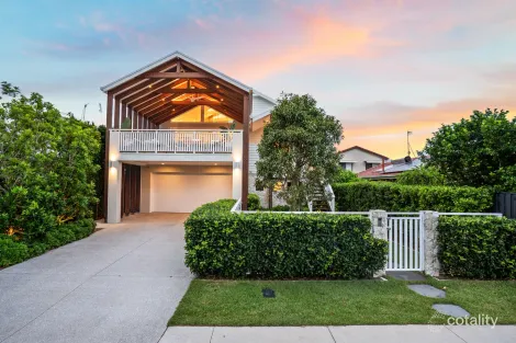 10 ELDER ENT, BURLEIGH HEADS, QLD 4220