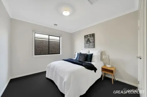 Property photo of 10 Noranda Circuit Harkness VIC 3337