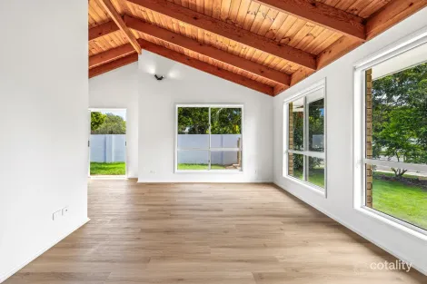 18 Bluebird Pde, Bokarina, QLD 4575