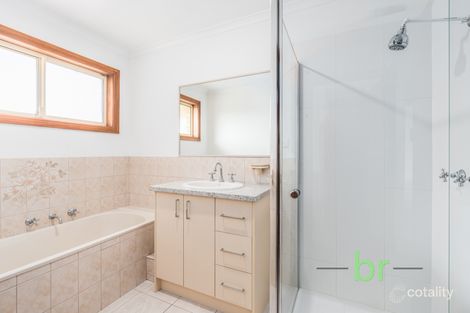 Property photo of 14 Bernard Court Lara VIC 3212