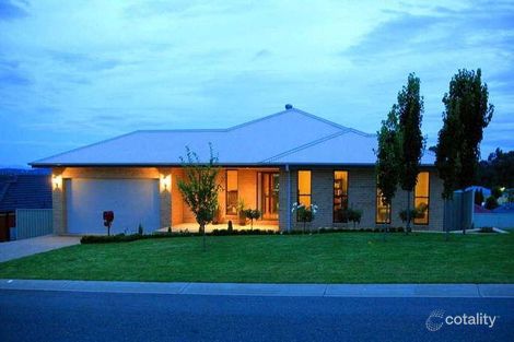 Property photo of 23 Carnoustie Avenue West Wodonga VIC 3690