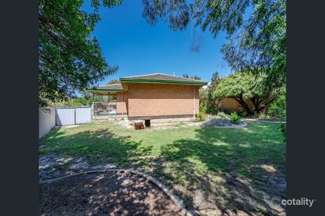 Property photo of 27 Ward Crescent Kelmscott WA 6111