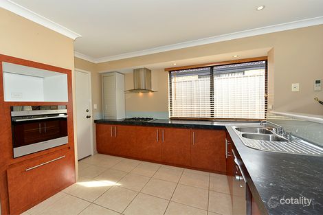 Property photo of 21 Keanefield Drive Carramar WA 6031
