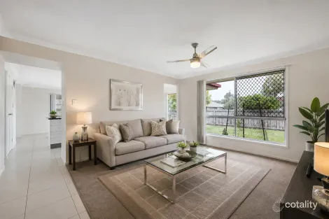 Property photo of 8 Gillam Crescent Bray Park QLD 4500