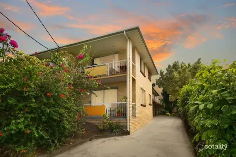Property photo of 4/30 Juliette Street Annerley QLD 4103
