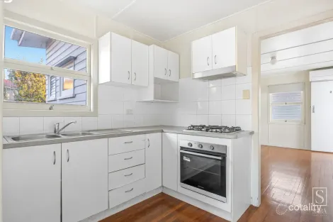 Property photo of 18 Allamanda Street Fairfield QLD 4103