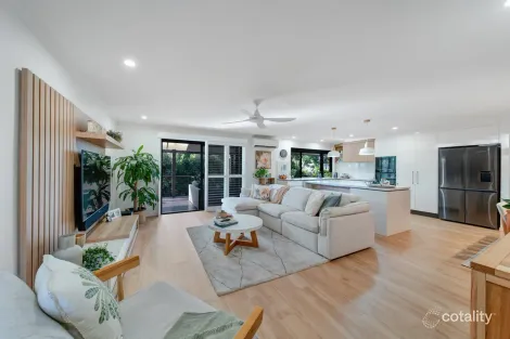 2/214 Karawatha Dr, Buderim, QLD 4556